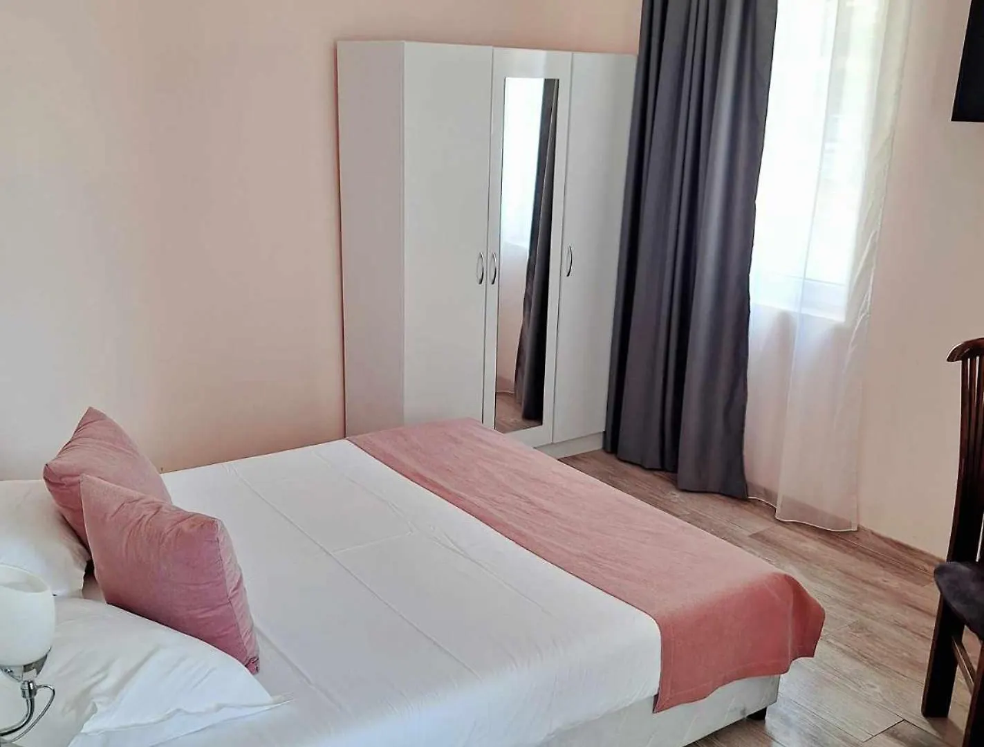 Hotel Palma Burgas 2*,  Bulgaria